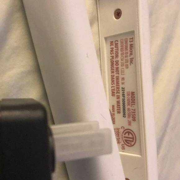 T3  Straightening and Styling Iron - Picture 3 of 3